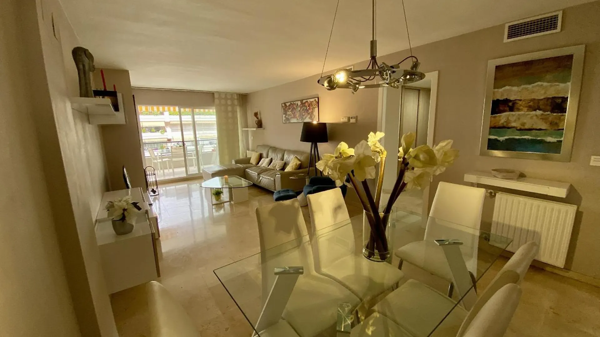 شقة Peace Views And Terrace In ماربيا