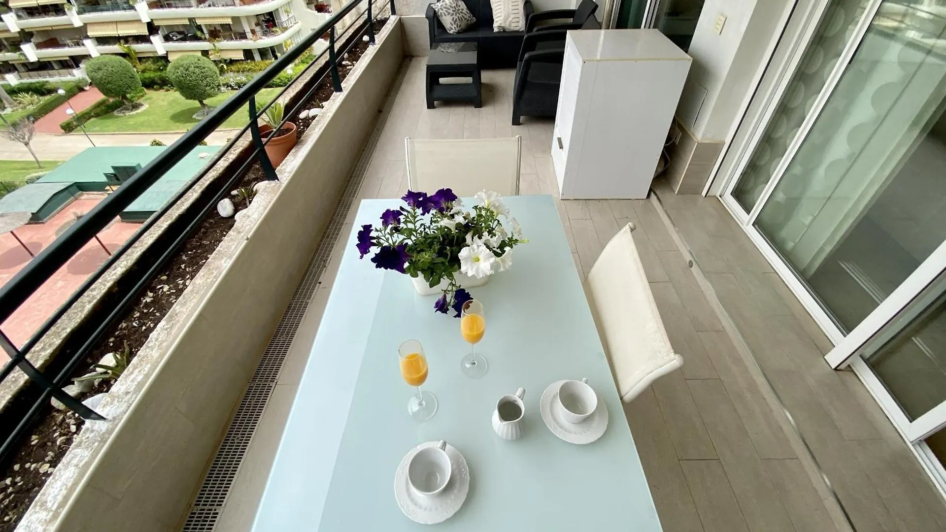 شقة Peace Views And Terrace In ماربيا