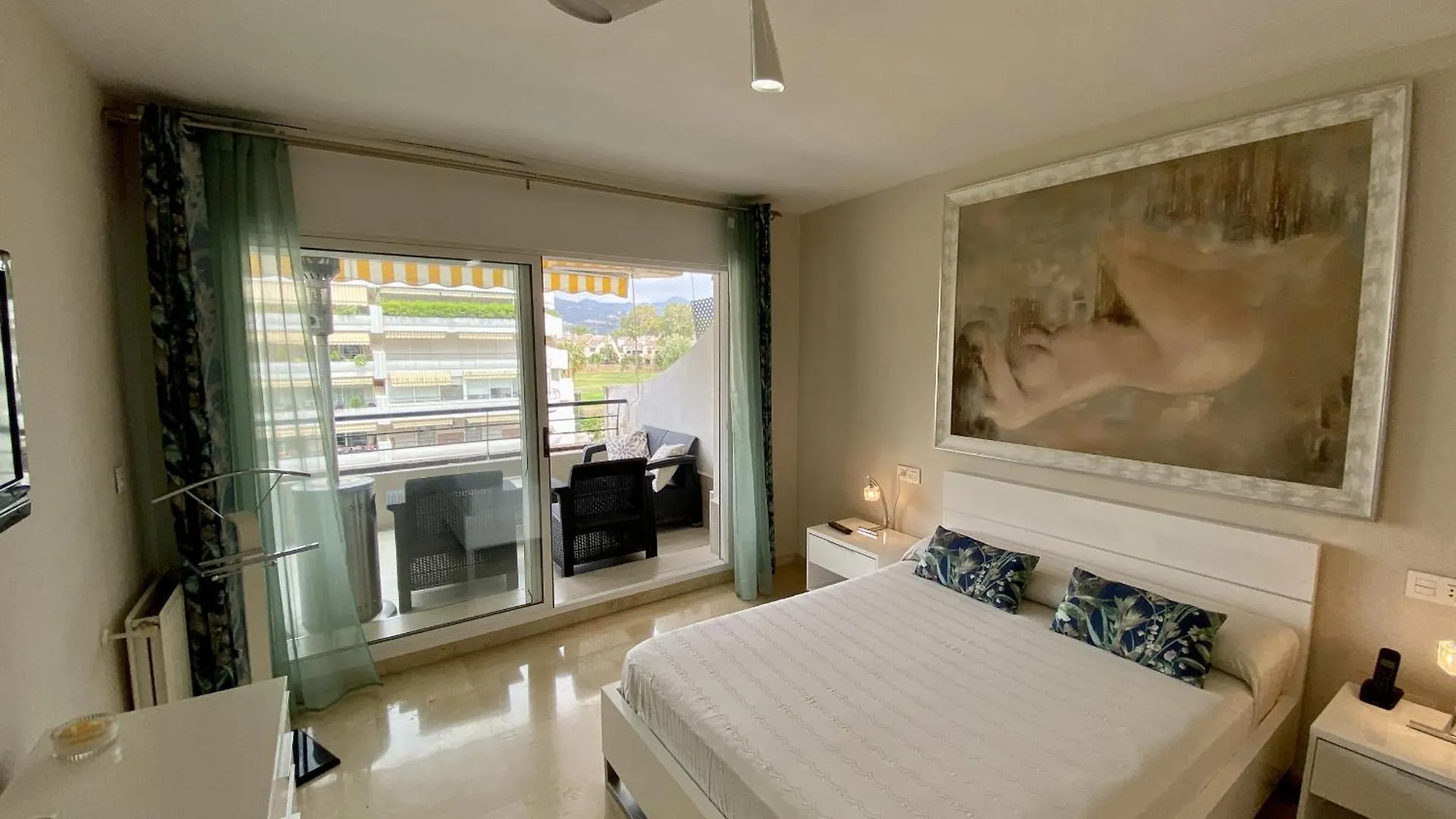 Peace Views And Terrace In Marbella Apartment Spain