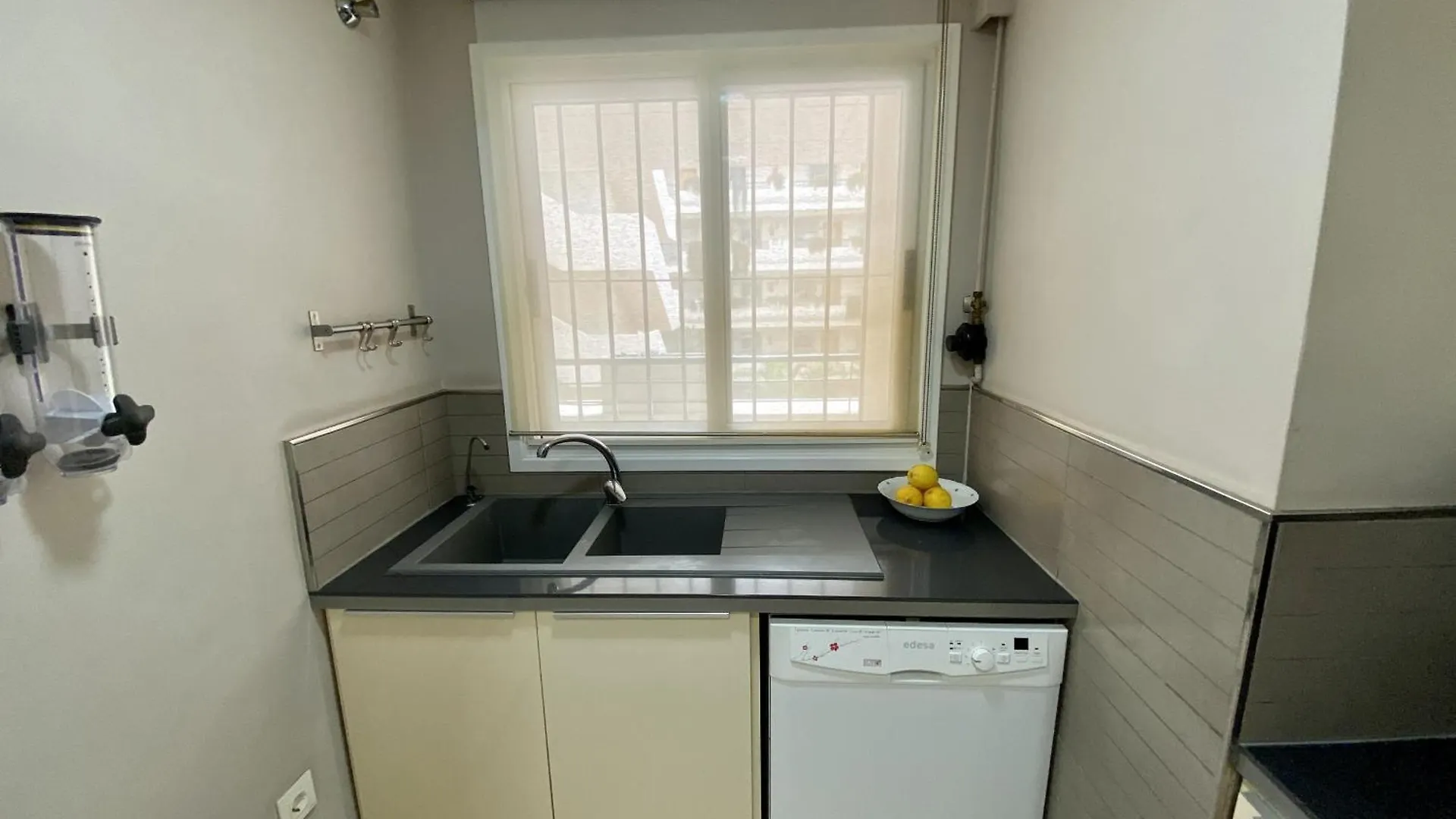 Peace Views And Terrace In Marbella Apartment Spain